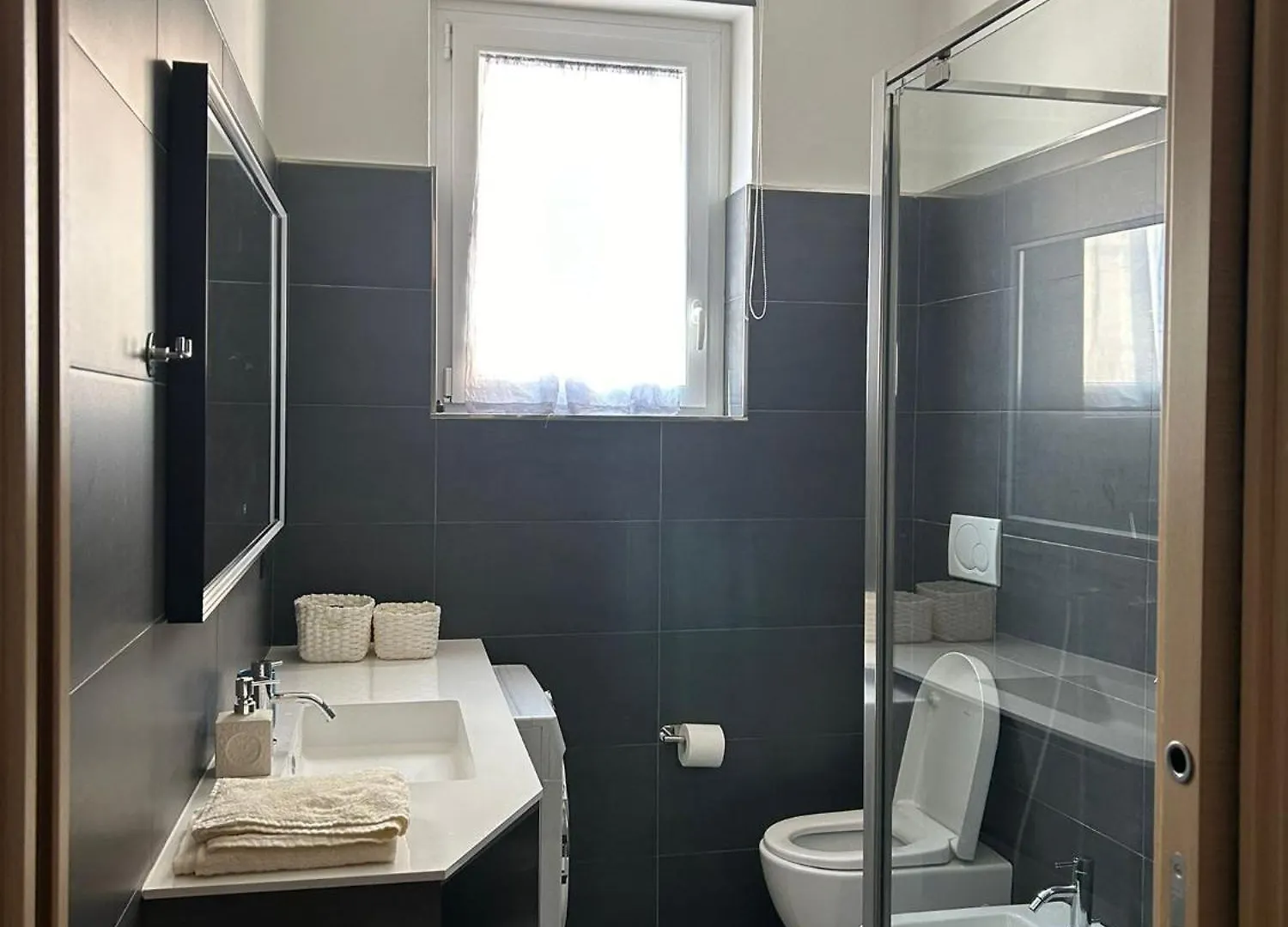M&M Bergamo Center - Modern Flat With Free Wifi-Netflix And Welcome Italian Coffee