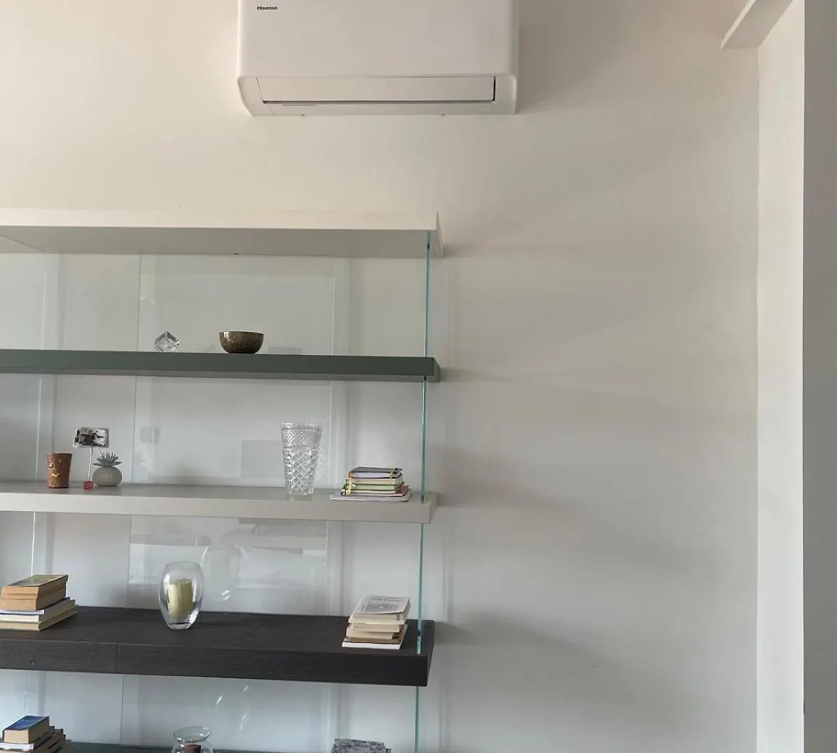 Apartment M&M Bergamo Center - Modern Flat With Free Wifi-Netflix And Welcome Italian Coffee Italy